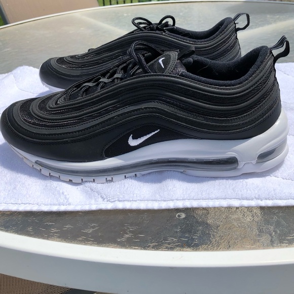 Nike Air Max 97s - Picture 2 of 4